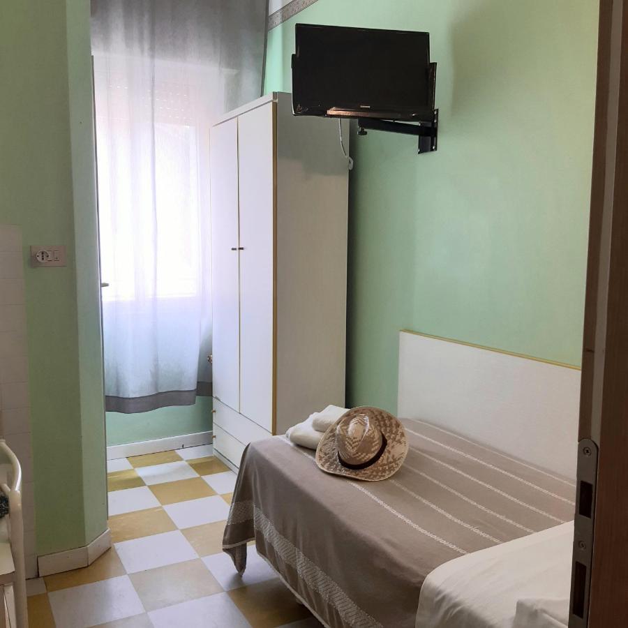 Hotel Raul Ричоне Екстериор снимка