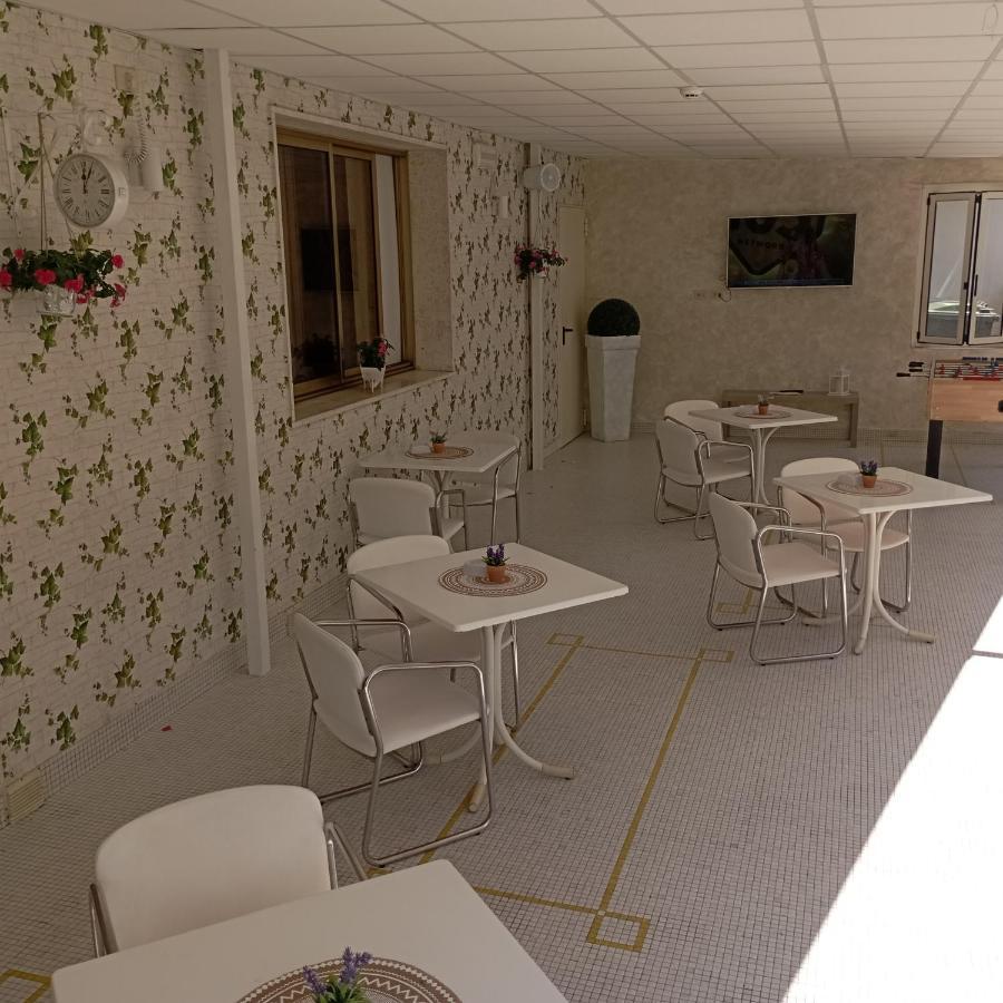 Hotel Raul Ричоне Екстериор снимка