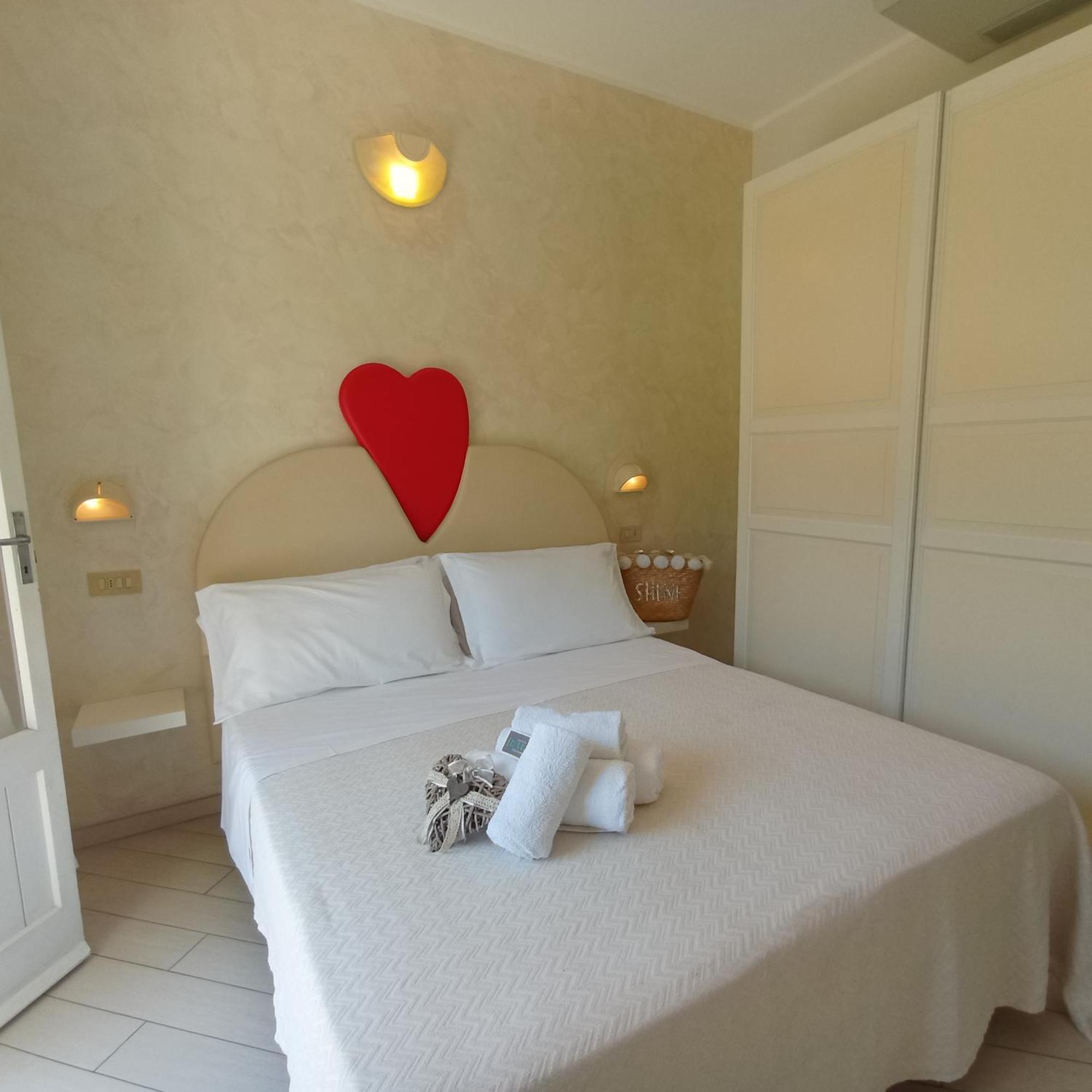Hotel Raul Ричоне Екстериор снимка